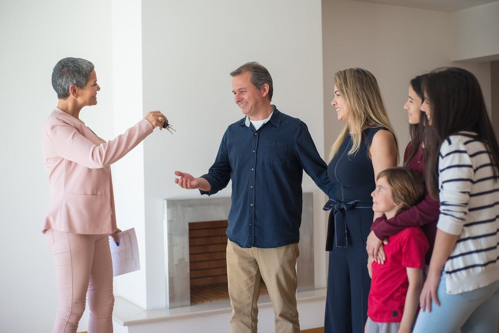 conciergerie airbnb remise des clés 